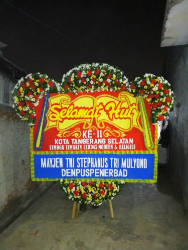 Bunga Papan Congratulation jalan yos sudarso palangkaraya